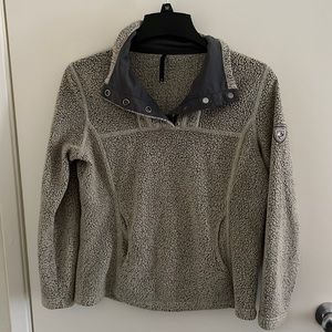 Kuhl Sherpa pull over